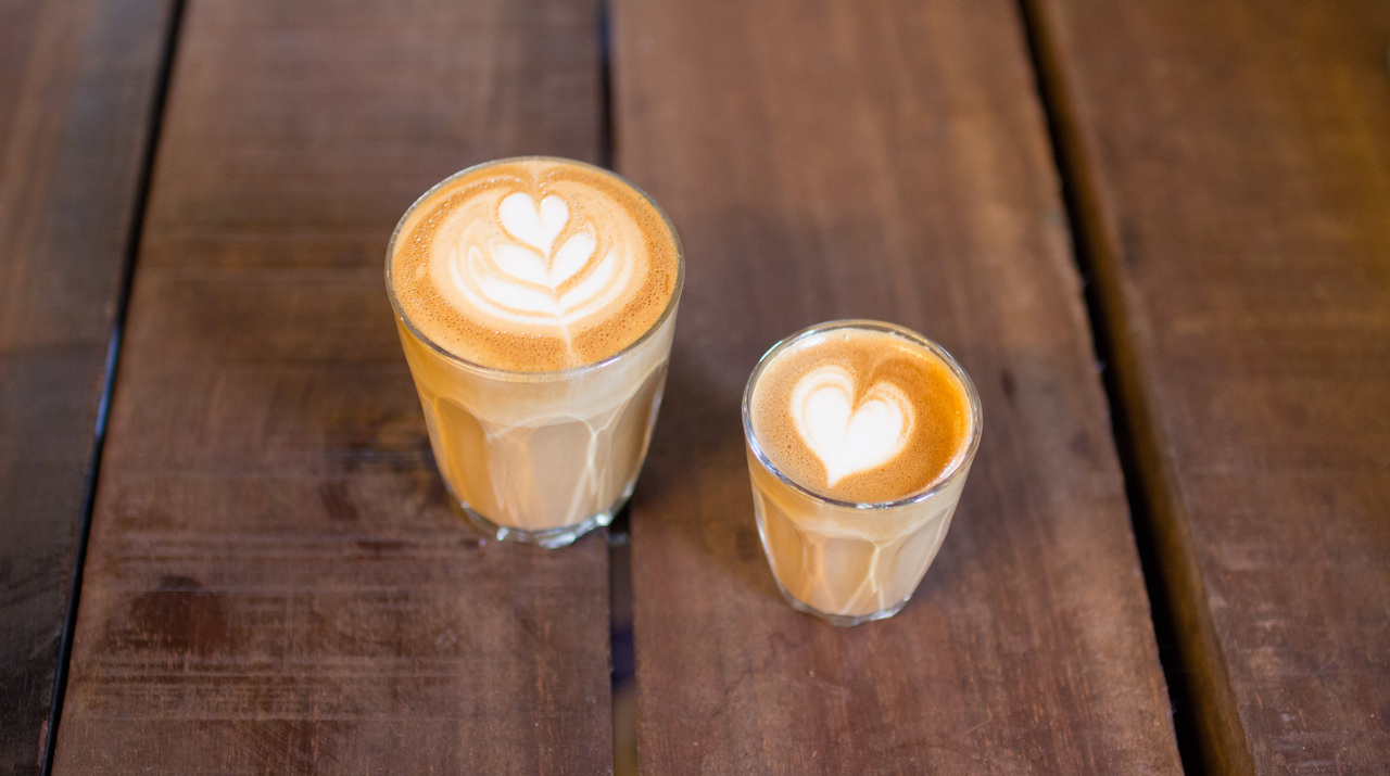 Flat white &amp; cortado